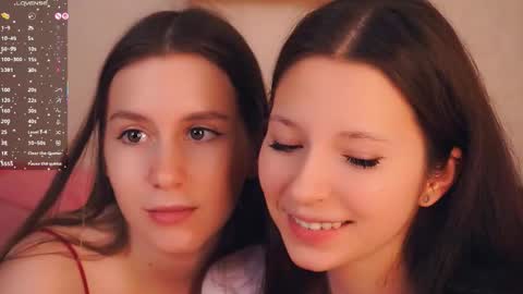 Nora online show from November 2025 07:12:02 PM