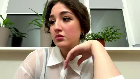 Snapshot of wendolynmusil chatting on March 2026 04:34:02 PM Anna online show from March 2026 04:34:02 PM