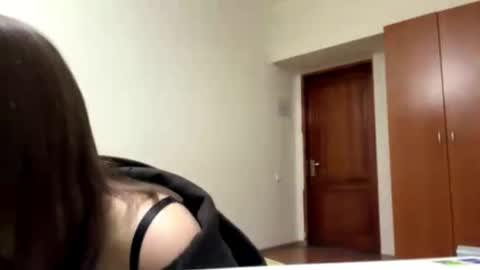 Snapshot of wendolynmusil chatting on April 2026 04:28:02 PM Anna online show from April 2026 04:28:02 PM