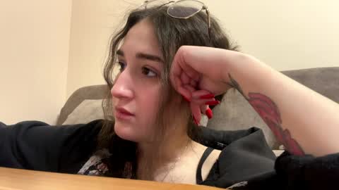 Snapshot of wendolynmusil chatting on April 2026 02:51:02 PM Anna online show from April 2026 02:51:02 PM