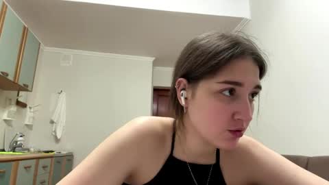 Snapshot of wendolynmusil chatting on April 2026 02:25:01 PM Anna online show from April 2026 02:25:01 PM