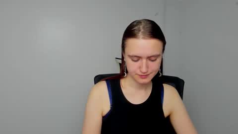 Snapshot of wendy_say_ chatting on December 2024 07:38:02 PM Wendy online show from December 2024 07:38:02 PM