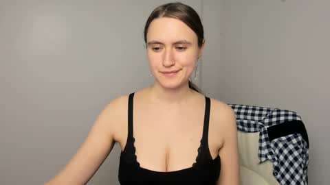 Snapshot of wendy_say_ chatting on February 2025 10:54:01 PM Wendy online show from February 2025 10:54:01 PM