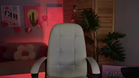 little girl who is always rightLisa online show from May 2026 01:14:02 AM
