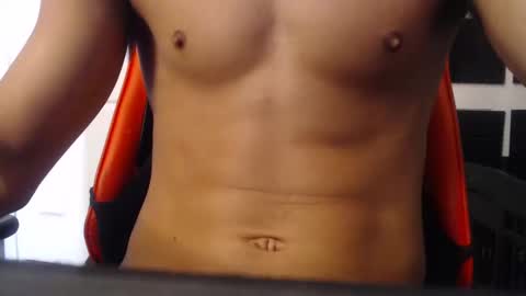 Wet online show from November 2025 06:03:02 AM