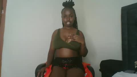 Snapshot of wet_coco chatting on April 2026 09:56:01 PM wet_coco online show from April 2026 09:56:01 PM