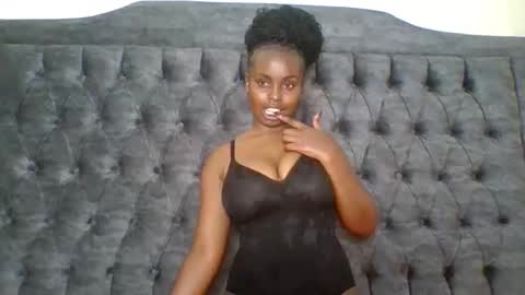 Snapshot of wet_coco chatting on May 2026 09:53:02 PM wet_coco online show from May 2026 09:53:02 PM