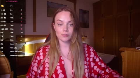 Lana online show from March 2026 08:31:01 PM