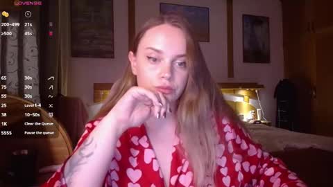 Lana online show from June 2026 08:18:01 PM