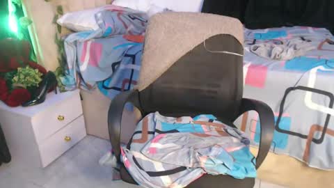 lucy online show from March 2025 08:55:01 PM