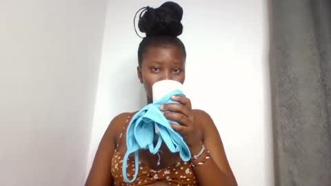 wet_pussieyy online show from July 2026 04:05:01 AM