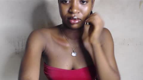Snapshot of wet_pussy200 chatting on May 2026 10:29:01 PM Bella online show from May 2026 10:29:01 PM