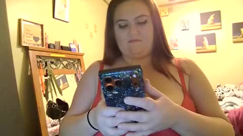 Snapshot of wetbunny25 chatting on February 2026 03:05:02 PM wetbunny25 online show from February 2026 03:05:02 PM