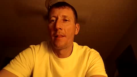 Snapshot of wetduck77777 chatting on February 2026 09:27:02 AM wetduck77777 online show from February 2026 09:27:02 AM