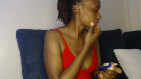 Snapshot of wetfreakym chatting on July 2026 05:36:02 AM Bella online show from July 2026 05:36:02 AM