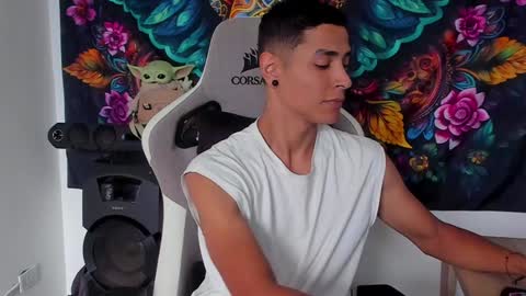 Snapshot of wexx_ chatting on December 2024 06:34:01 PM wex online show from December 2024 06:34:01 PM