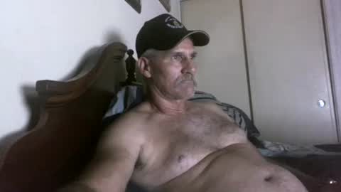 wheenidude online show from May 2026 08:42:02 AM