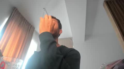 Michael online show from October 2025 01:20:01 PM