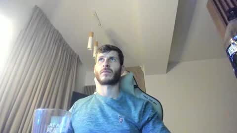 Michael online show from December 2025 06:49:01 PM