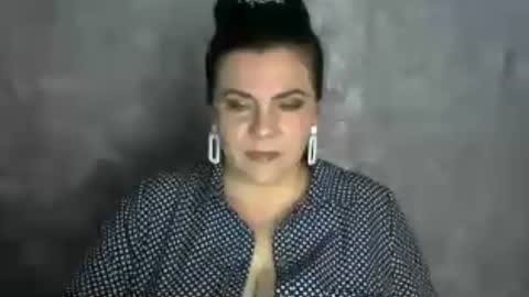 white__queen_ online show from June 2026 07:11:01 AM