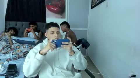 white online show from May 2026 05:12:02 AM