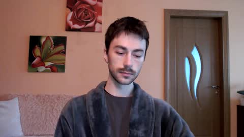 Snapshot of white_sport chatting on October 2025 02:02:01 PM Tom online show from October 2025 02:02:01 PM