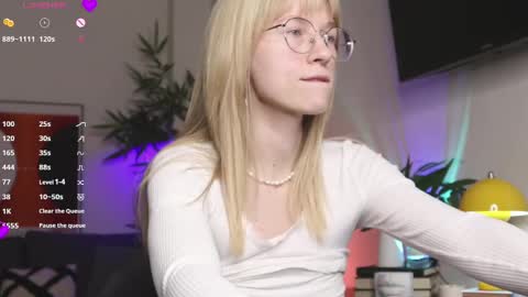 Anita online show from January 2025 02:48:01 AM