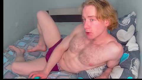 whitebars22 online show from December 2025 08:53:02 AM