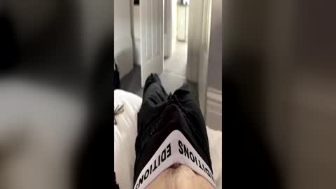WhitebigdickUK online show from June 2026 04:31:01 PM