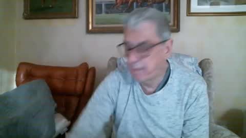 Snapshot of whitebriefs009 chatting on January 2025 10:14:02 AM whitebriefs009 online show from January 2025 10:14:02 AM