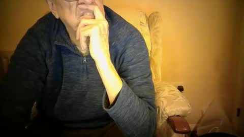 Snapshot of whitebriefs009 chatting on December 2025 04:27:01 PM whitebriefs009 online show from December 2025 04:27:01 PM