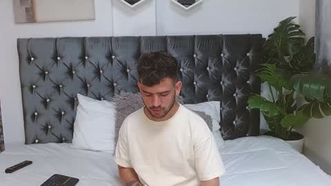 Dylan white online show from February 2025 11:36:02 PM