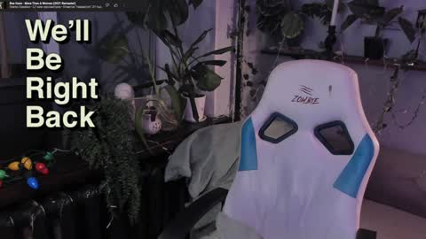 Gus online show from December 2024 09:33:02 PM