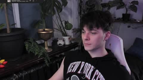 Gus online show from January 2025 06:31:01 PM