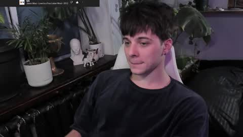 Gus online show from March 2025 08:48:01 PM