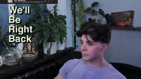 Gus online show from October 2025 08:20:02 PM