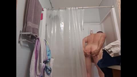 whiteoak19522 online show from May 2026 09:22:02 PM