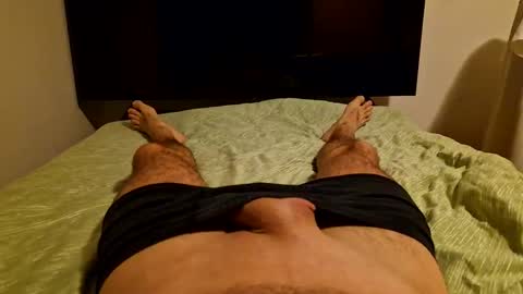 whoknowssomeone online show from November 2025 09:08:01 PM