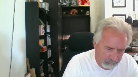 whs4fem online show from October 2025 08:37:02 PM