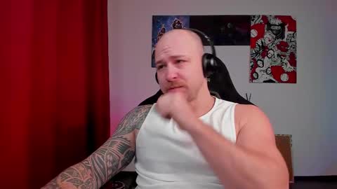 Snapshot of why_you_so_serious chatting on February 2026 04:26:01 PM VI online show from February 2026 04:26:01 PM