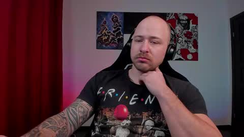 Snapshot of why_you_so_serious chatting on February 2026 07:35:01 PM VI online show from February 2026 07:35:01 PM