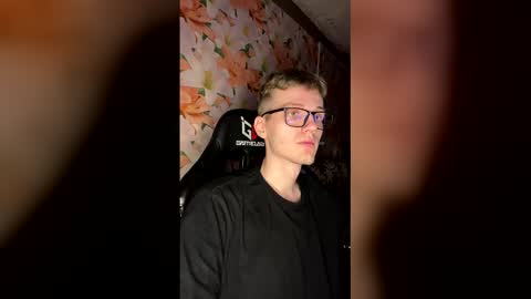wiiinkyyy online show from April 2026 07:23:01 PM