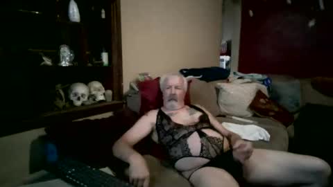 Snapshot of wild69erus1 chatting on April 2026 05:09:02 PM wild69erus1 online show from April 2026 05:09:02 PM