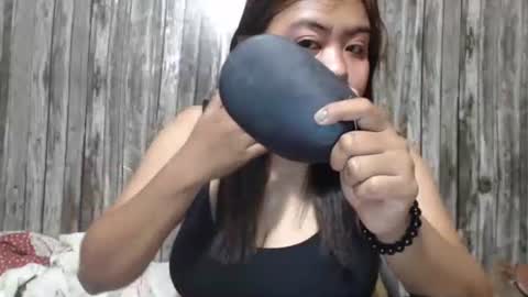 Snapshot of wild_ass_zessa chatting on November 2025 12:24:02 AM wild_ass_zessa online show from November 2025 12:24:02 AM