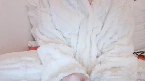 Snapshot of wild_seduction chatting on January 2026 09:13:01 PM Ella online show from January 2026 09:13:01 PM