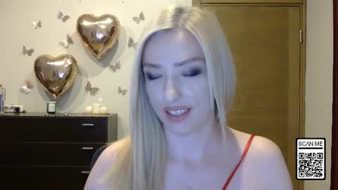 Snapshot of wild_silk_desire chatting on June 2026 04:11:01 PM Alina online show from June 2026 04:11:01 PM