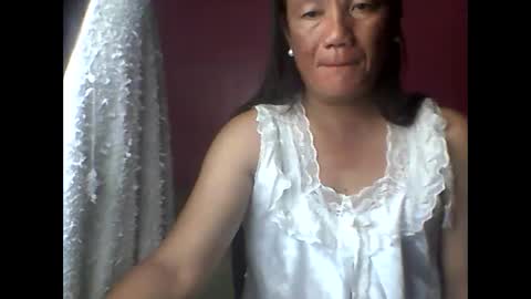 wild_sunflower11 online show from January 2025 03:49:02 AM