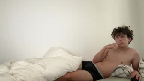 Snapshot of wilddesire18 chatting on September 2025 07:41:01 AM wilddesire18 online show from September 2025 07:41:01 AM