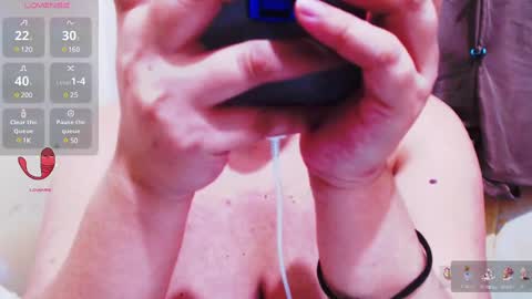 Snapshot of wildhotasianx chatting on February 2025 01:08:02 PM wildhotasianx online show from February 2025 01:08:02 PM