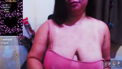 Snapshot of wildhotasianx chatting on October 2025 10:17:01 PM wildhotasianx online show from October 2025 10:17:01 PM